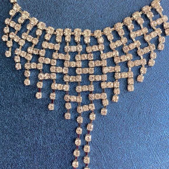 BOGO 2 x $10 NWOT “Rhinestones Hand Chain Evening Bracelet” - Picture 3 of 7